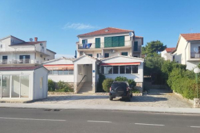 Гостиница Apartments and rooms with parking space Solaris, Sibenik - 12269  Шибеник